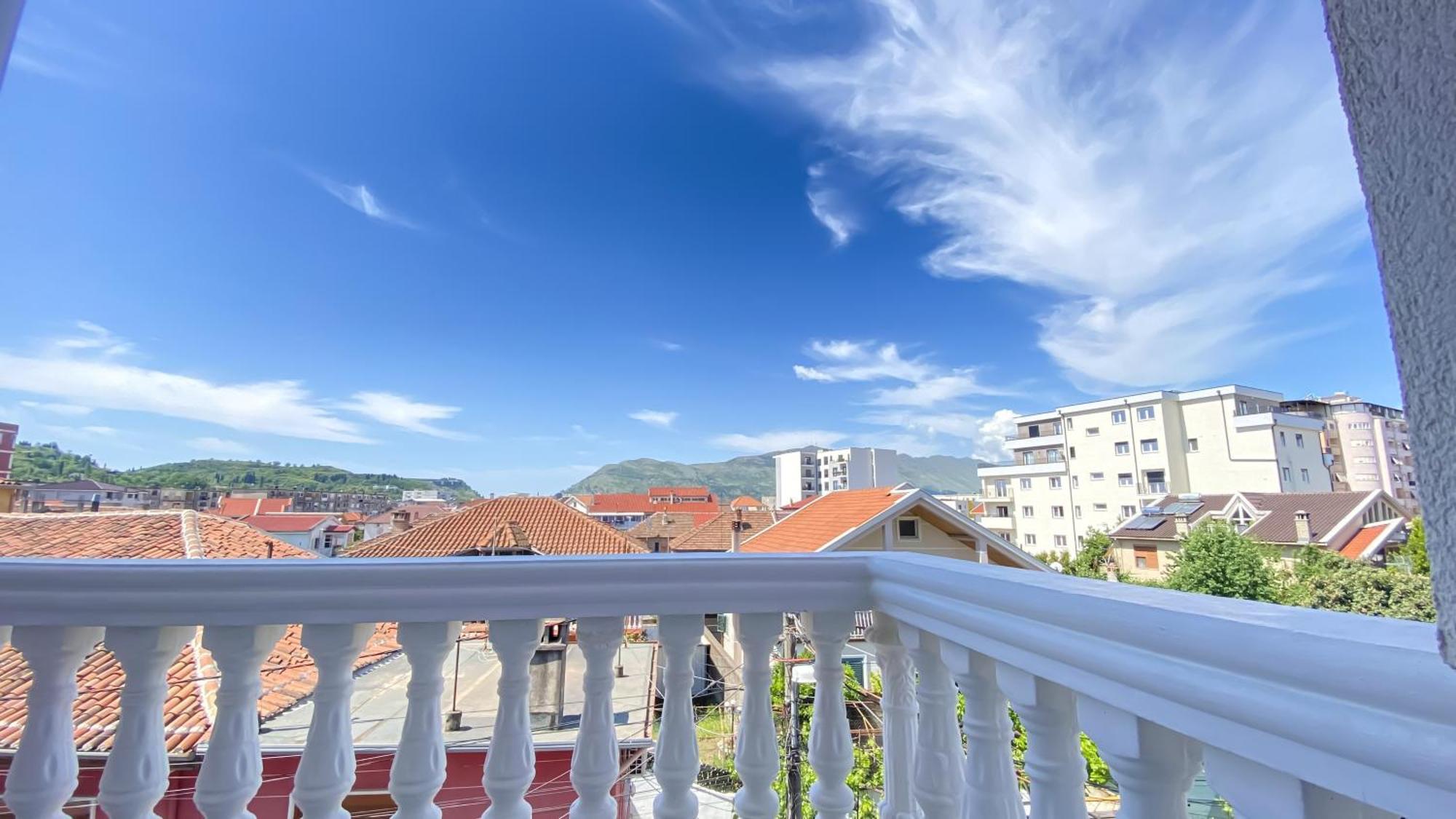 Northgate Apart-Villa Shkoder Exterior photo