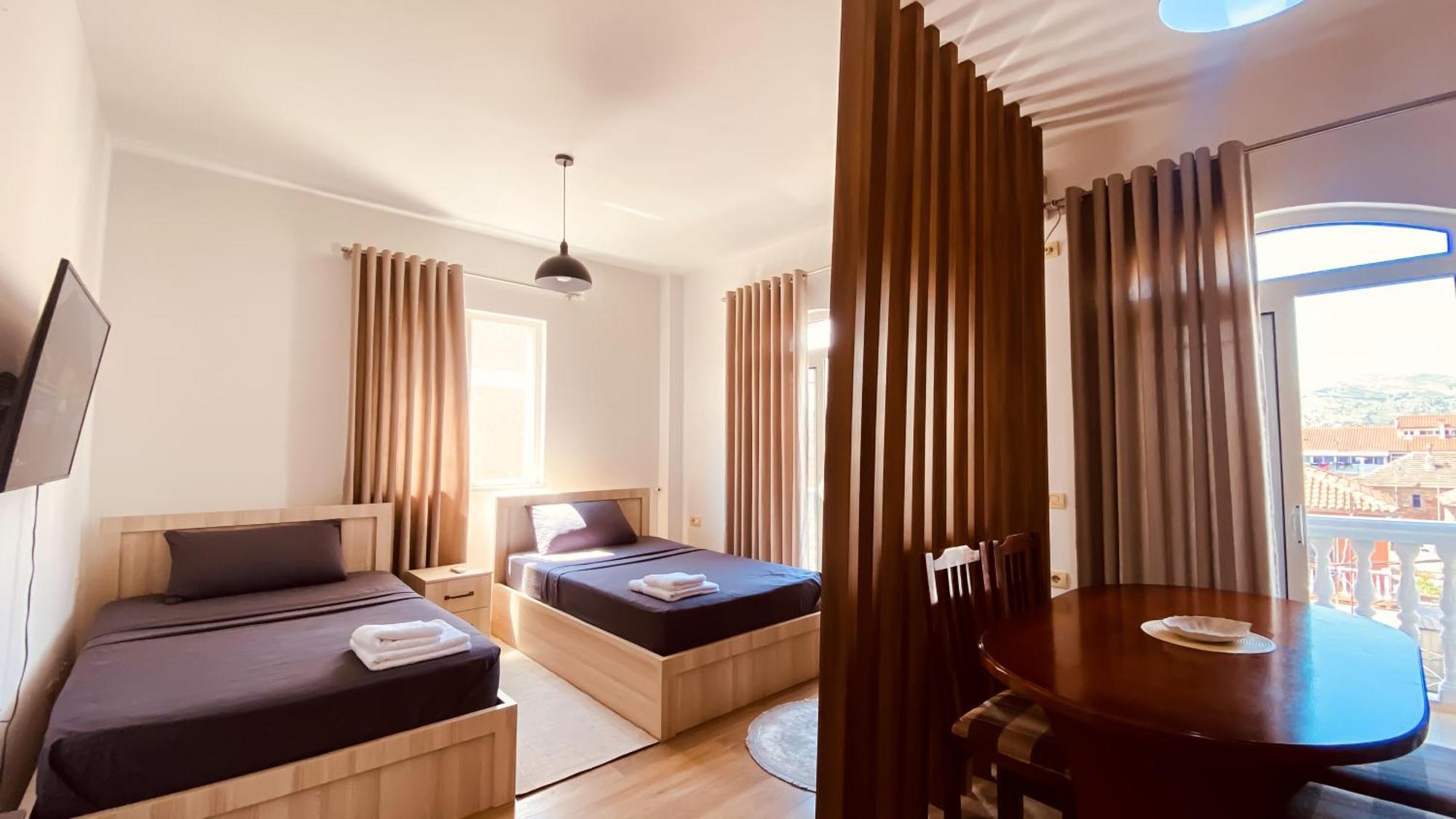 Northgate Apart-Villa Shkoder Exterior photo